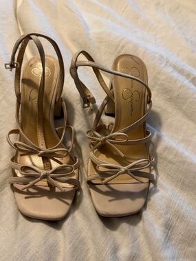 Jessica Simpson White Bow Detail Heels